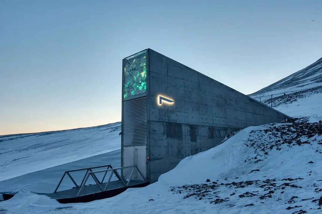 Seed Vault/Blomsterdalen with Svalbard Wildlife Expeditions