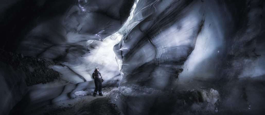 tn Winter Snowmobile Ice cave Glacier Svalbard Tommy Simonsen